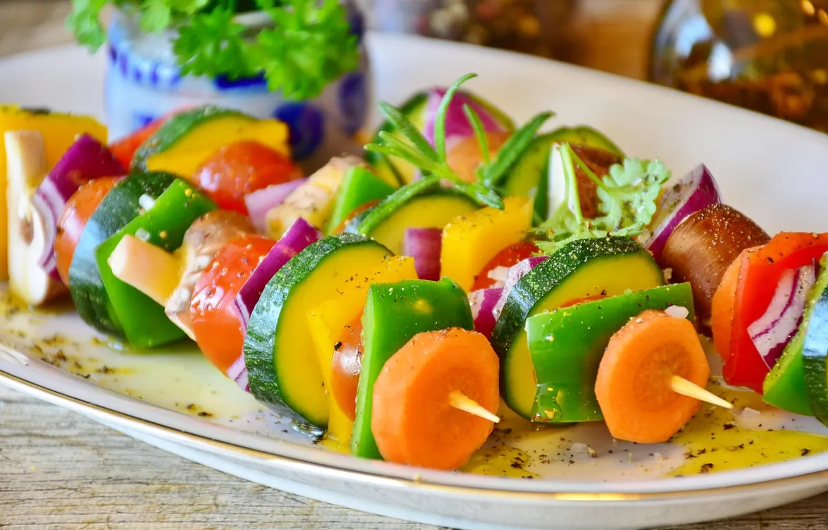 Smoky Grilled Halloumi and Vegetable Skewers with Lemon Herb Dressing